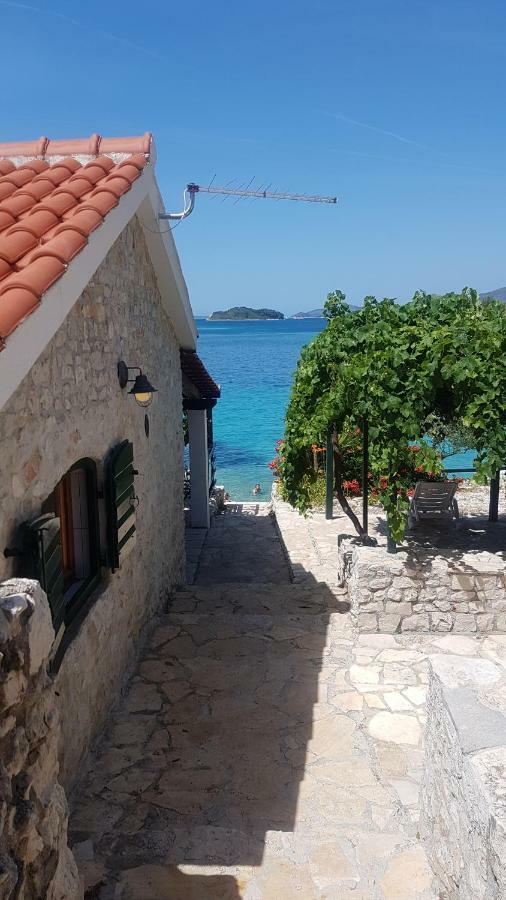 Apartment Okrug Gornji - Trogir With Sea View Buitenkant foto